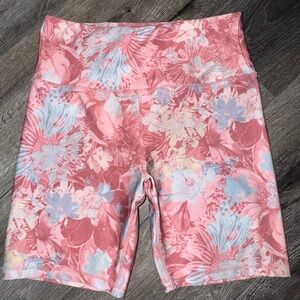 Ebb & Flow Floral High Waisted Biker Shorts Medium Yoga